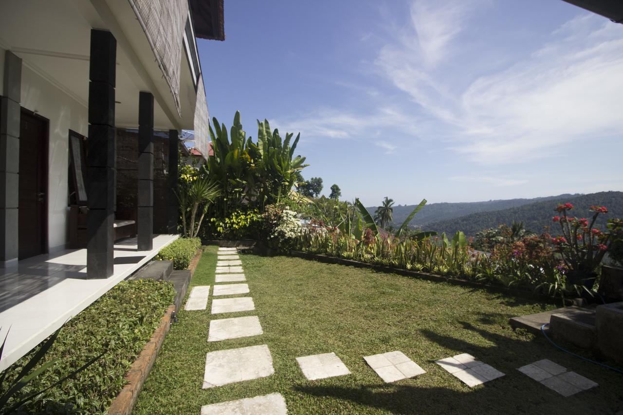 Dangin Mangkalan Homestay Munduk Buitenkant foto