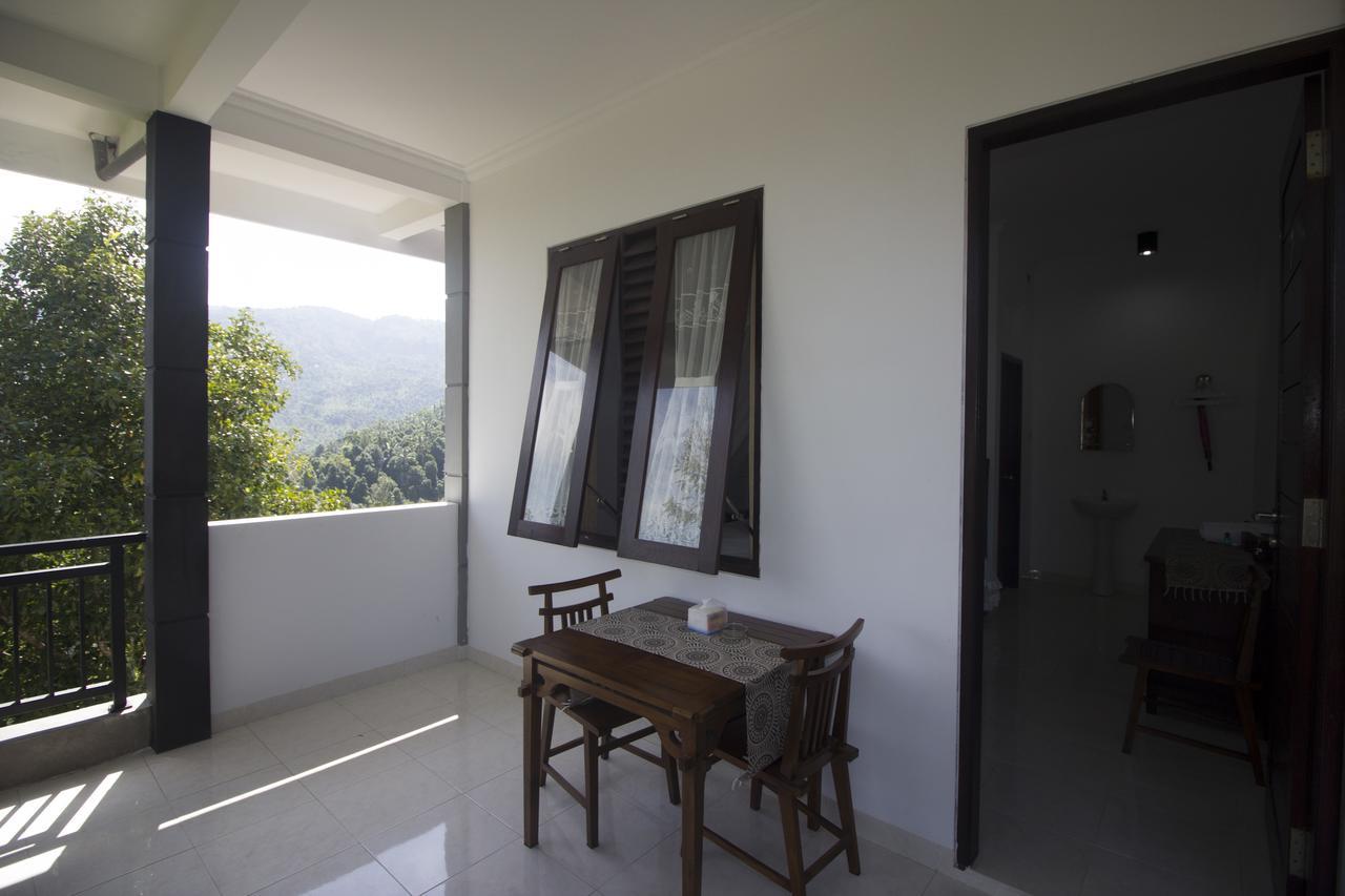 Dangin Mangkalan Homestay Munduk Buitenkant foto